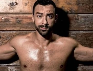 Η ξεκαρδιστική απάντηση του Σάκη Τανιμανίδη σε follower που του είπε να σταματήσει να κάνει μπότοξ (φωτο)